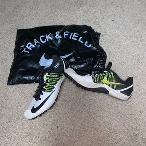 Nike track sprinting spikes